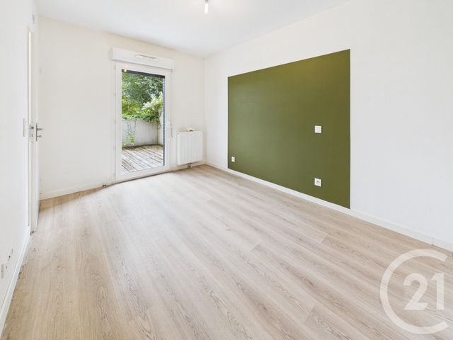 Appartement F2 à vendre - 2 pièces - 48,70 m2 - Villenave D Ornon - 33 - AQUITAINE