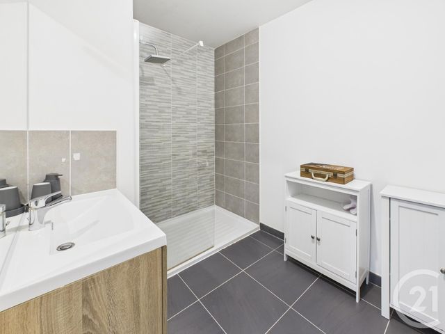 Appartement F3 à vendre - 3 pièces - 65,40 m2 - Villenave D Ornon - 33 - AQUITAINE