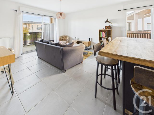 Appartement F3 à vendre - 3 pièces - 65,40 m2 - Villenave D Ornon - 33 - AQUITAINE