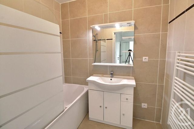 Appartement F3 &agrave; vendre - 3 pi&egrave;ces - 65,60 m2 - Villenave D Ornon - 33 - AQUITAINE