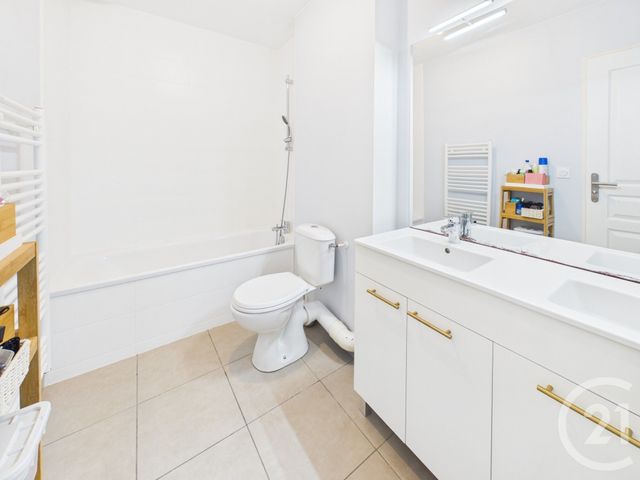 Appartement F3 &agrave; vendre - 3 pi&egrave;ces - 66,52 m2 - 33 - AQUITAINE