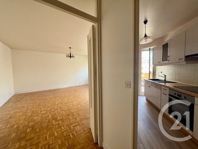 Appartement F3 &agrave; louer - 3 pi&egrave;ces - 71,84 m2 - Vanves - 92 - ILE-DE-FRANCE