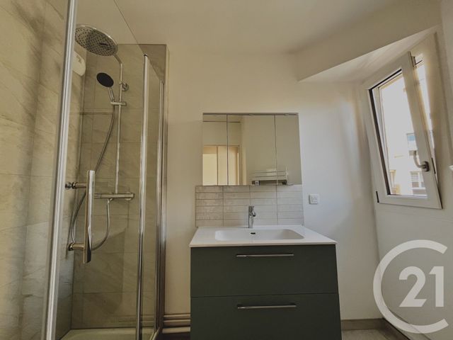 Appartement F3 &agrave; louer - 3 pi&egrave;ces - 71,84 m2 - Vanves - 92 - ILE-DE-FRANCE