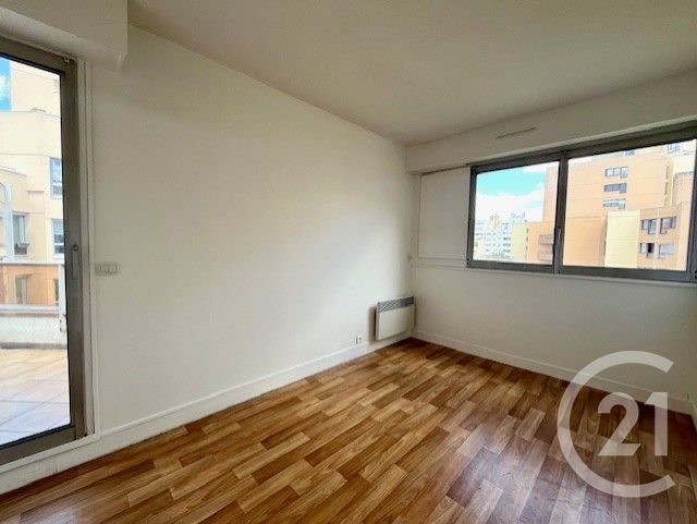 Appartement F3 &agrave; louer - 3 pi&egrave;ces - 71,84 m2 - Vanves - 92 - ILE-DE-FRANCE