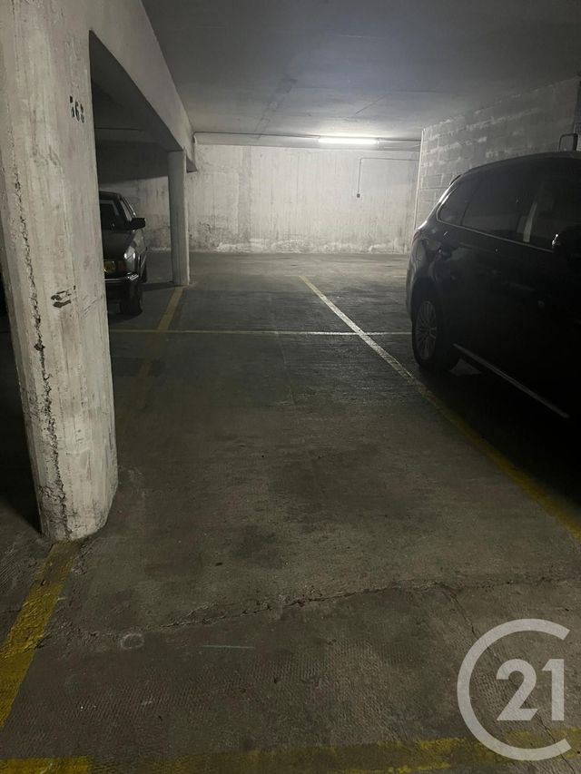 parking - VANVES - 92