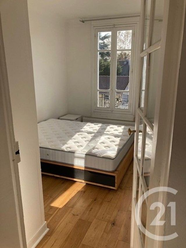 Appartement F2 &agrave; louer - 2 pi&egrave;ces - 42,60 m2 - Vanves - 92 - ILE-DE-FRANCE