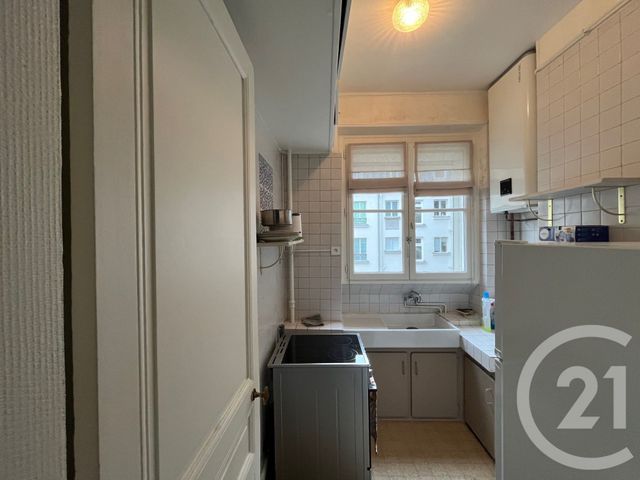 Appartement F3 &agrave; louer - 3 pi&egrave;ces - 51 m2 - Paris - 75116 - ILE-DE-FRANCE