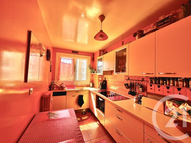 Appartement F3 à vendre - 3 pièces - 65 m2 - Chatillon - 92 - ILE-DE-FRANCE