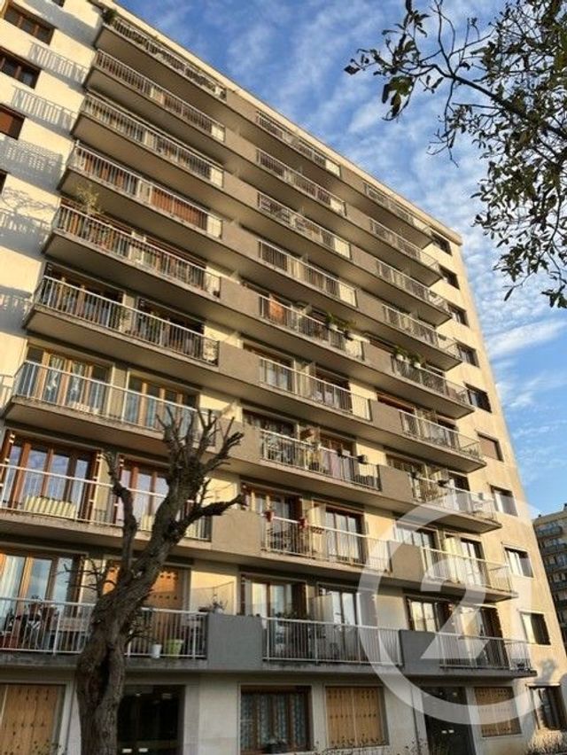 Appartement F3 à vendre - 3 pièces - 65 m2 - Chatillon - 92 - ILE-DE-FRANCE