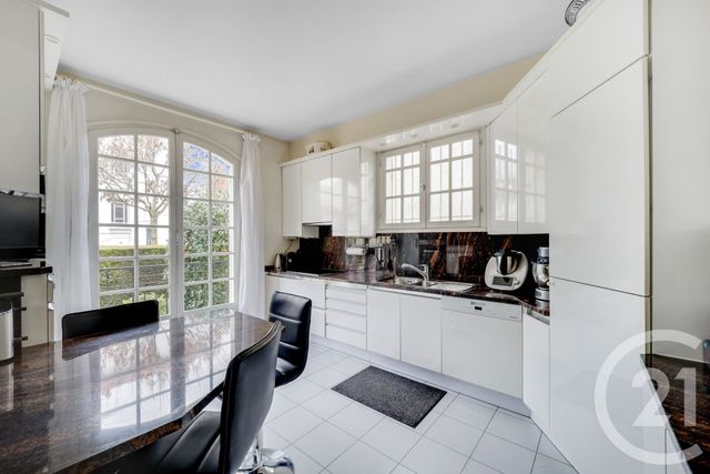 Maison &agrave; vendre - 7 pi&egrave;ces - 200 m2 - Vanves - 92 - ILE-DE-FRANCE