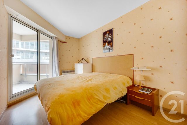 Appartement F3 à vendre - 3 pièces - 72 m2 - Vanves - 92 - ILE-DE-FRANCE