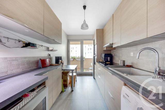 Appartement F3 à vendre - 3 pièces - 72 m2 - Vanves - 92 - ILE-DE-FRANCE