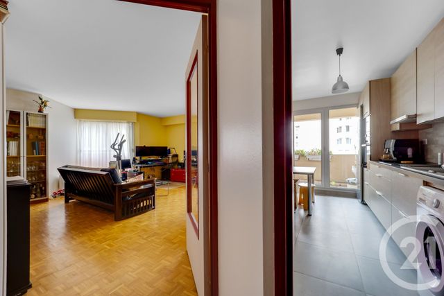 Appartement F3 à vendre - 3 pièces - 72 m2 - Vanves - 92 - ILE-DE-FRANCE