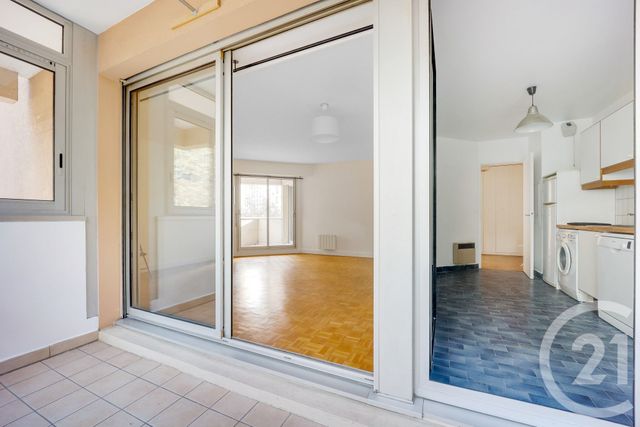 Appartement F3 à vendre - 3 pièces - 77 m2 - Vanves - 92 - ILE-DE-FRANCE