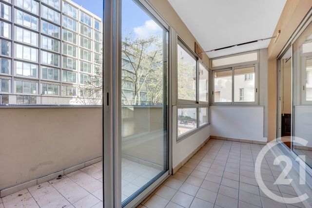 Appartement F3 à vendre - 3 pièces - 77 m2 - Vanves - 92 - ILE-DE-FRANCE