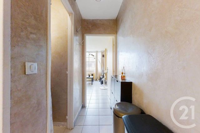 Appartement F1 &agrave; louer - 1 pi&egrave;ce - 34 m2 - Paris - 75015 - ILE-DE-FRANCE