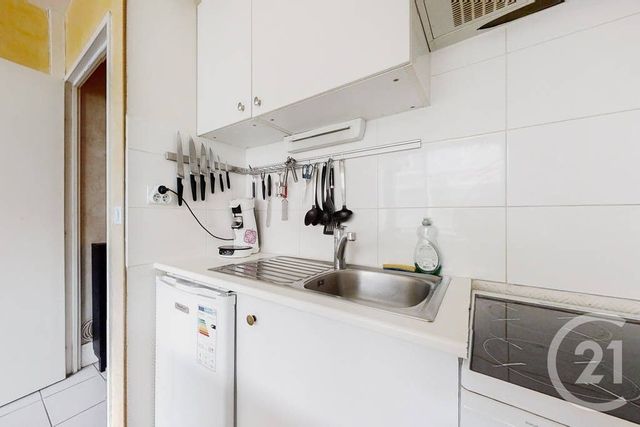 Appartement F1 &agrave; louer - 1 pi&egrave;ce - 34 m2 - Paris - 75015 - ILE-DE-FRANCE