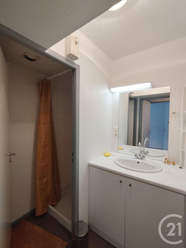 Bureaux à louer - 109.83 m2 - 24 - Dordogne