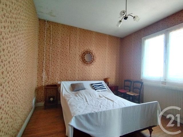 Maison à vendre - 4 pièces - 80 m2 - Fonroque - 24 - AQUITAINE