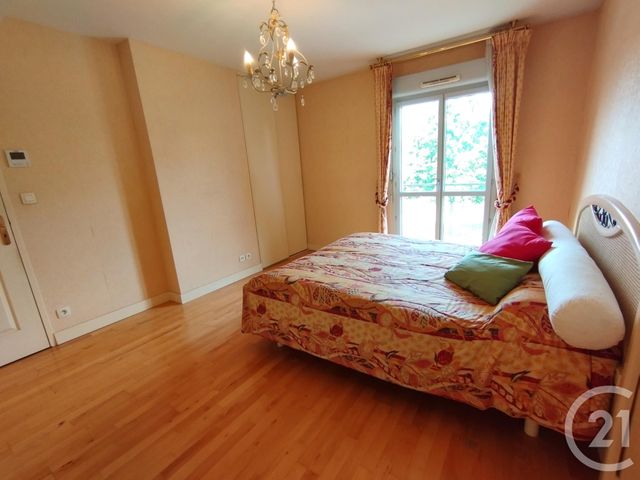 Appartement T4 à vendre - 4 pièces - 110 m2 - Bergerac - 24 - AQUITAINE