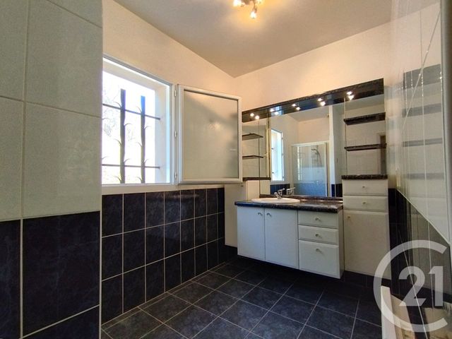 Maison à vendre - 5 pièces - 130 m2 - Le Fleix - 24 - AQUITAINE