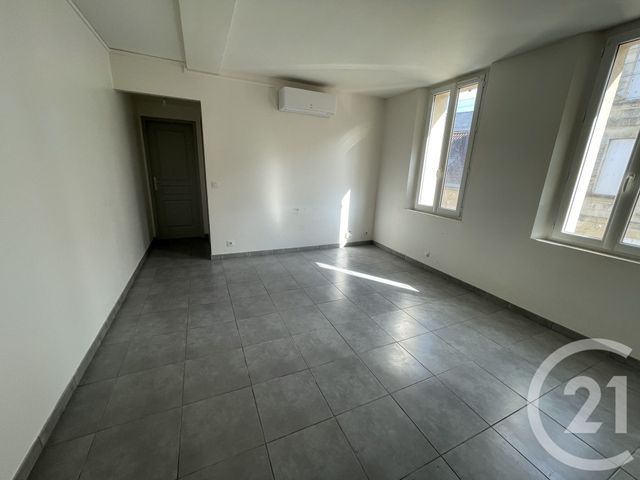 Appartement T2 à vendre - 8 pièces - 97 m2 - Bergerac - 24 - AQUITAINE