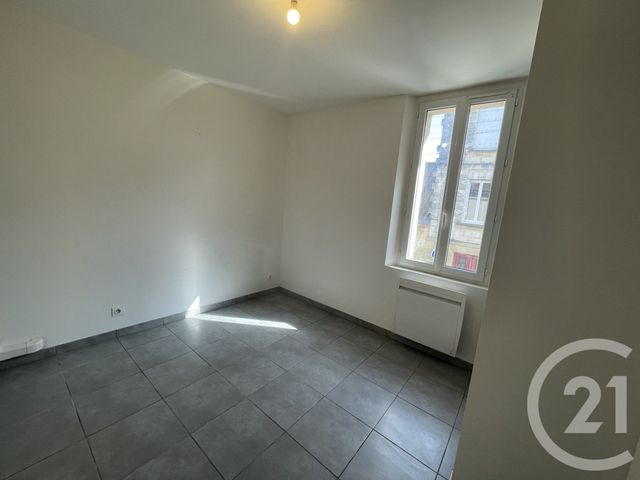 Appartement T2 à vendre - 8 pièces - 97 m2 - Bergerac - 24 - AQUITAINE