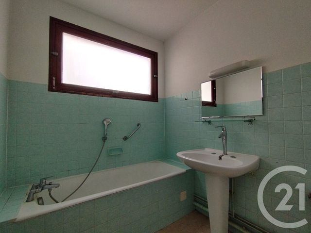 Appartement T3 à vendre - 3 pièces - 74 m2 - Bergerac - 24 - AQUITAINE