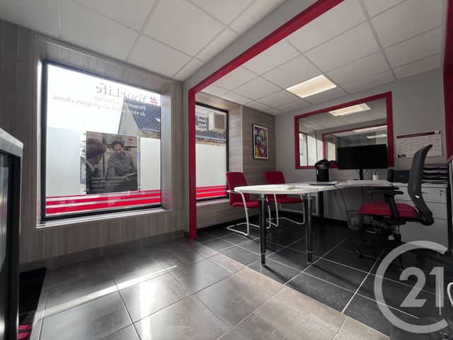 Bureaux à louer - 78.0 m2 - 24 - Dordogne