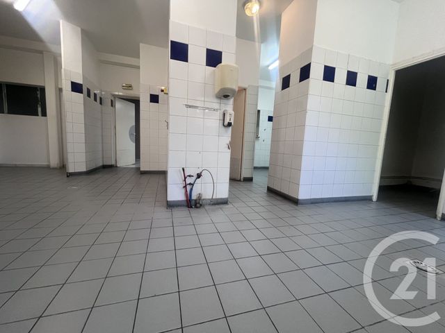 Local commercial à louer - 203.0 m2 - 24 - Dordogne