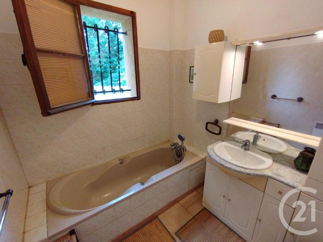 Maison à vendre - 13 pièces - 343,80 m2 - St Pierre D Eyraud - 24 - AQUITAINE