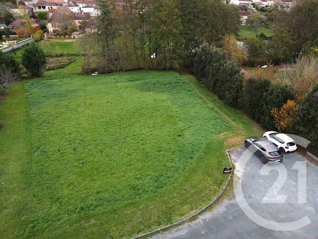 terrain - VILLAMBLARD - 24