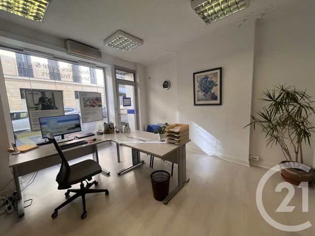 Local commercial à louer - 60.0 m2 - 24 - Dordogne