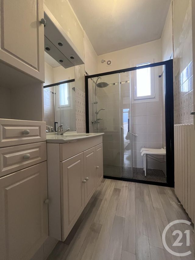 Maison &agrave; louer - 3 pi&egrave;ces - 75,98 m2 - Bergerac - 24 - AQUITAINE