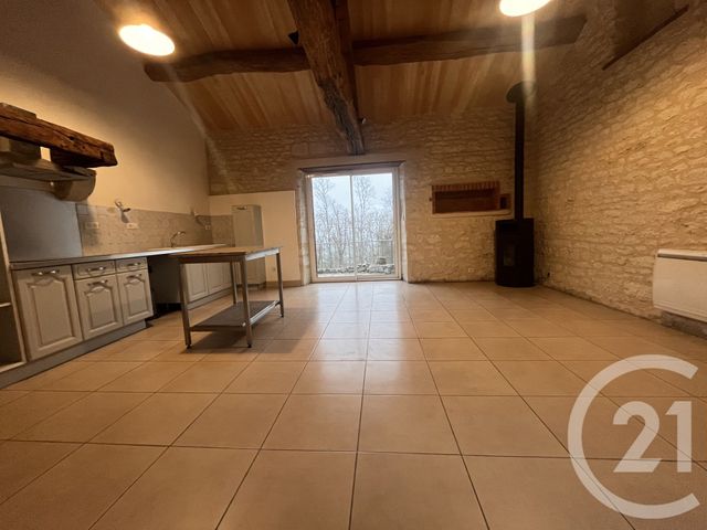 Maison &agrave; louer - 3 pi&egrave;ces - 66,50 m2 - Saussignac - 24 - AQUITAINE