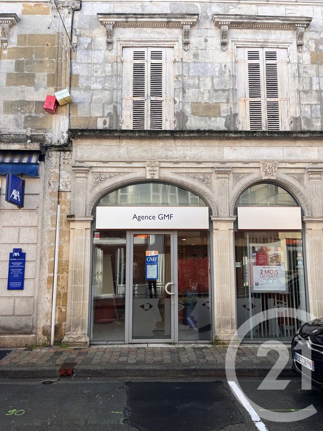 Local commercial à louer - 141.0 m2 - 24 - Dordogne