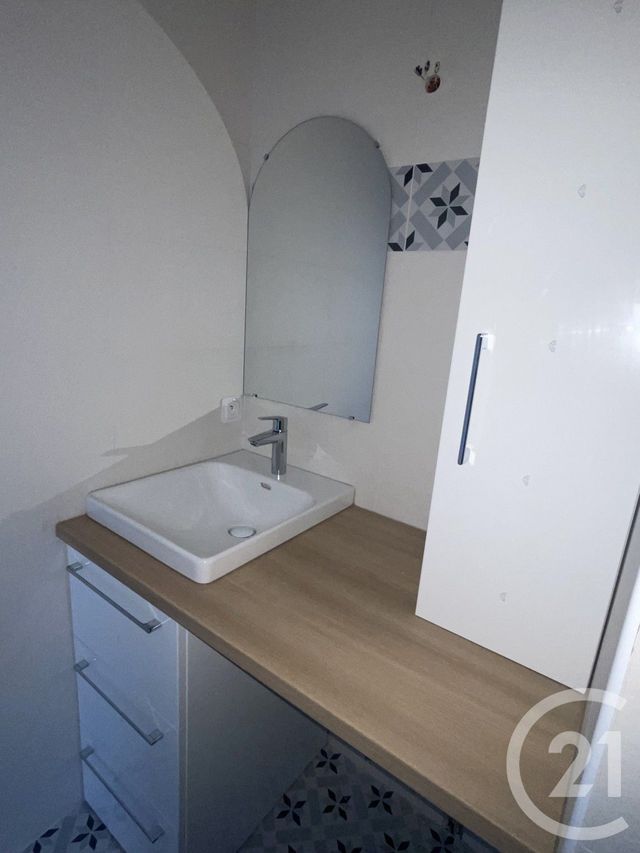 Appartement F2 &agrave; louer - 2 pi&egrave;ces - 44,33 m2 - Savigny Sur Orge - 91 - ILE-DE-FRANCE