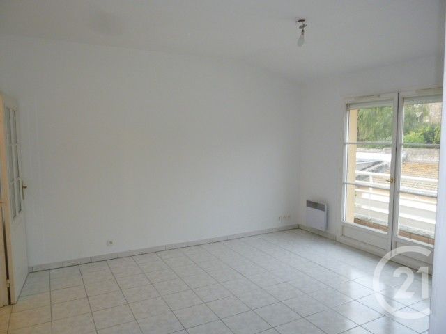 Appartement F2 &agrave; louer - 2 pi&egrave;ces - 44,33 m2 - Savigny Sur Orge - 91 - ILE-DE-FRANCE