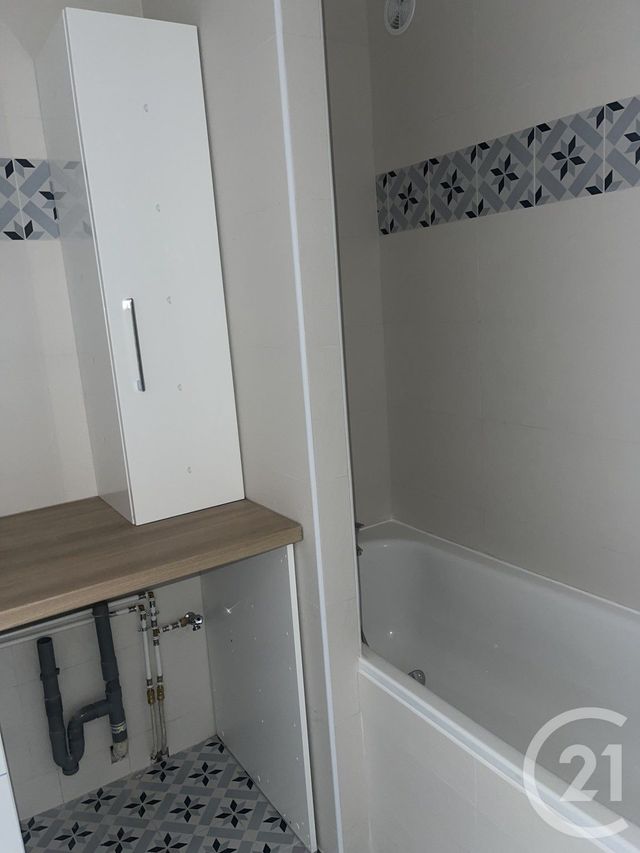 Appartement F2 &agrave; louer - 2 pi&egrave;ces - 44,33 m2 - Savigny Sur Orge - 91 - ILE-DE-FRANCE