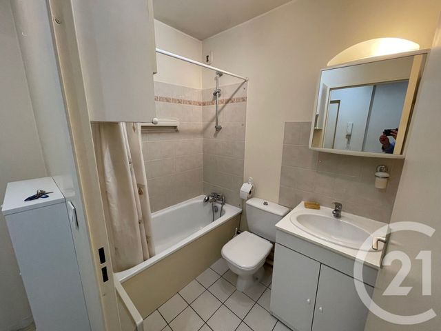 Appartement Studio &agrave; louer - 1 pi&egrave;ce - 31,50 m2 - Savigny Sur Orge - 91 - ILE-DE-FRANCE