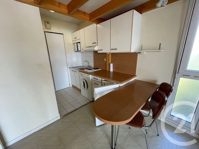 Appartement Studio &agrave; louer - 1 pi&egrave;ce - 31,50 m2 - Savigny Sur Orge - 91 - ILE-DE-FRANCE
