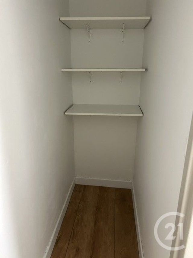 Appartement F2 &agrave; louer - 2 pi&egrave;ces - 46,69 m2 - Chilly Mazarin - 91 - ILE-DE-FRANCE