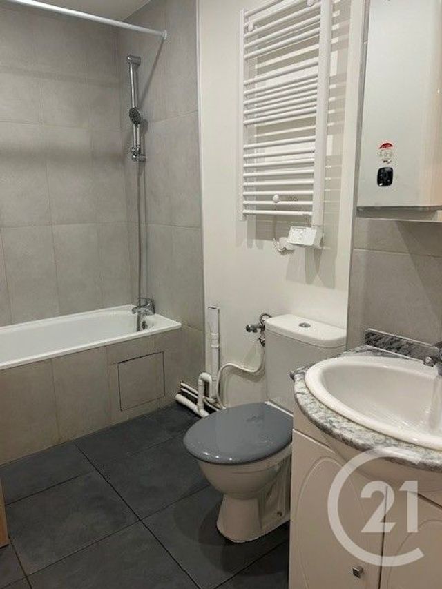 Appartement F2 &agrave; louer - 2 pi&egrave;ces - 31,08 m2 - Savigny Sur Orge - 91 - ILE-DE-FRANCE