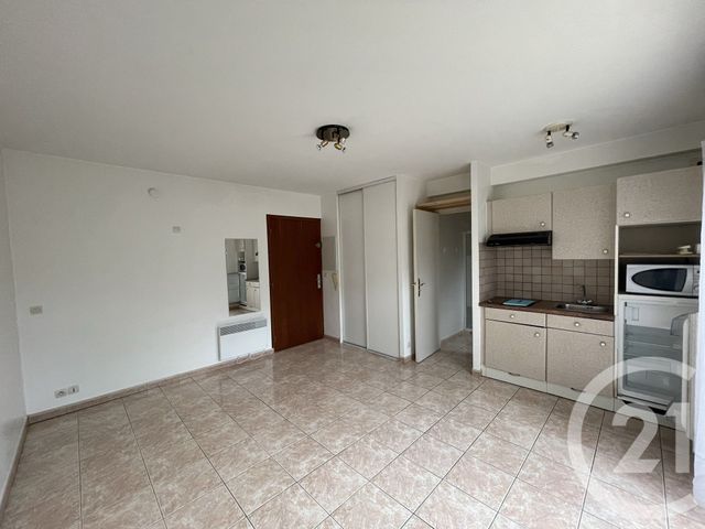 Appartement Studio &agrave; louer - 1 pi&egrave;ce - 22,96 m2 - Savigny Sur Orge - 91 - ILE-DE-FRANCE