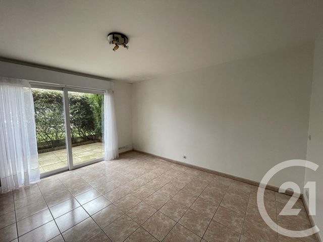 Appartement Studio &agrave; louer - 1 pi&egrave;ce - 22,96 m2 - Savigny Sur Orge - 91 - ILE-DE-FRANCE