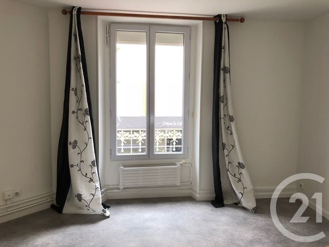 Appartement Studio &agrave; louer - 1 pi&egrave;ce - 20,75 m2 - Savigny Sur Orge - 91 - ILE-DE-FRANCE
