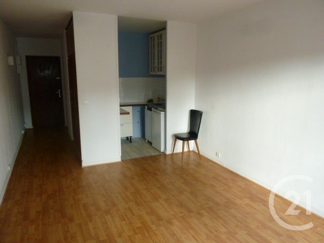 Appartement Studio &agrave; louer - 1 pi&egrave;ce - 25,09 m2 - Savigny Sur Orge - 91 - ILE-DE-FRANCE