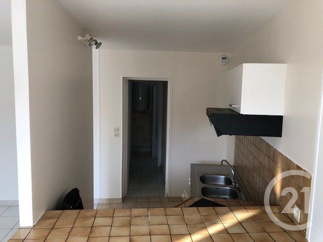 Appartement F2 &agrave; louer - 2 pi&egrave;ces - 45,75 m2 - Savigny Sur Orge - 91 - ILE-DE-FRANCE