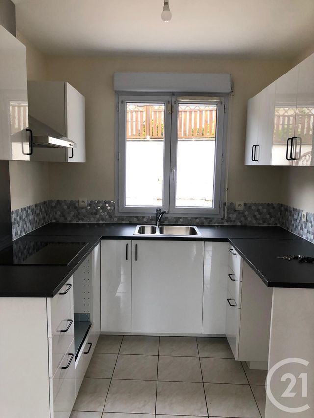 Maison &agrave; louer - 3 pi&egrave;ces - 43,27 m2 - Savigny Sur Orge - 91 - ILE-DE-FRANCE