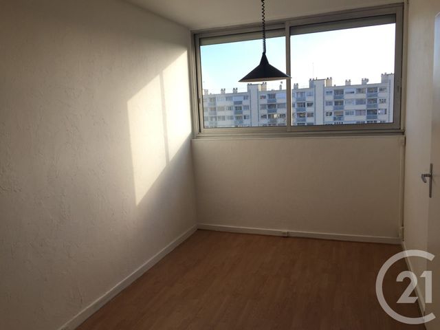 Appartement F2 à louer - 2 pièces - 32,62 m2 - Savigny Sur Orge - 91 - ILE-DE-FRANCE